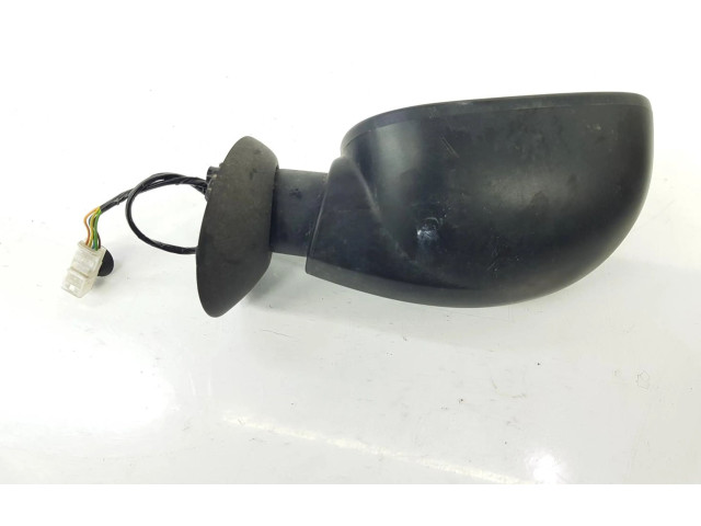 Зеркало электрическое     Сзади   Dacia Logan I  2004-2012 года   