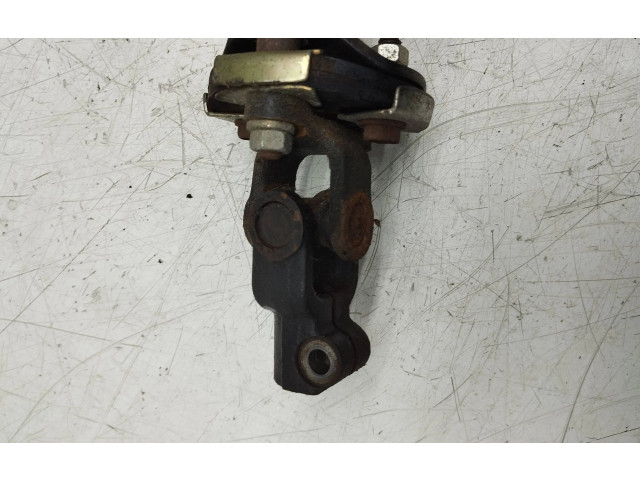 Pojistková skříňka Ось рулевого колеса Toyota Hilux (N140, N150, N160, N170) 2005