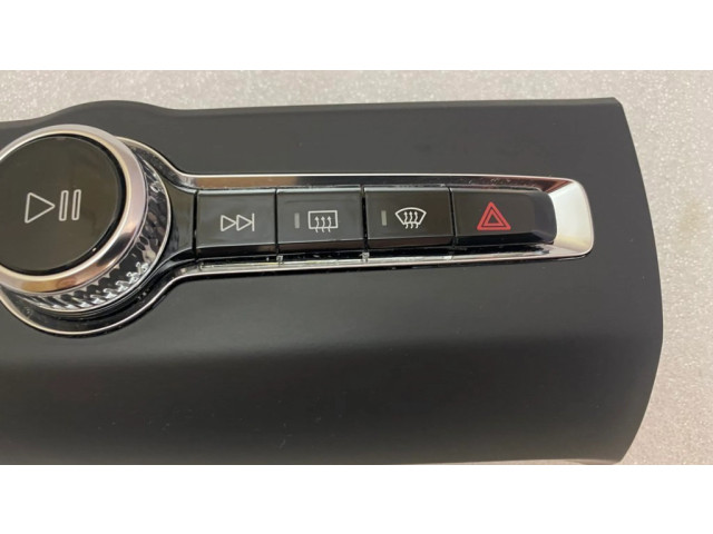 Мультимедийный контроллер