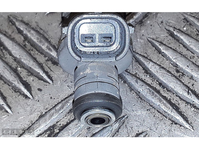 Форсунка 06a906031bt Audi A3 S3 8P BSE