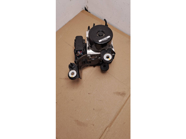 Блок АБС 31329139, 613504001D7 Volvo V70 2008 - 2013 года