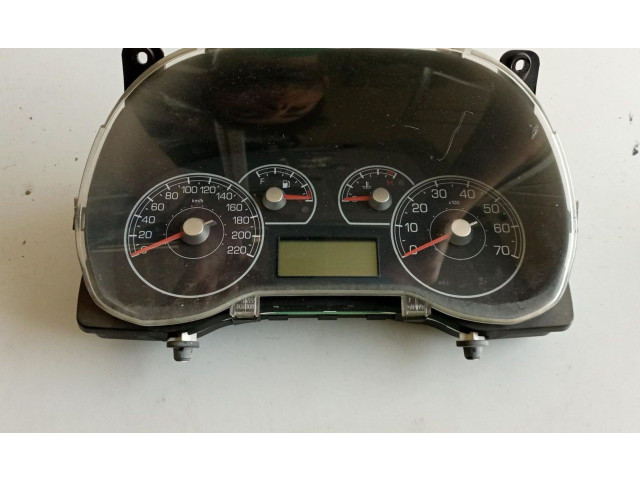 Přístrojová deska Fiat Grande Punto
