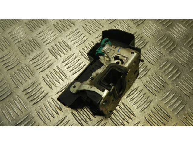 Zámek zadních dveří 825020966R, T7937 Dacia Duster 2014