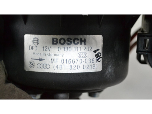 Вентилятор печки 4B1820021B Audi A6 S6 C5 4B