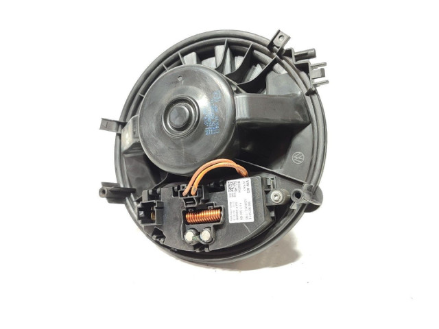 Вентилятор печки 5Q1819021A Volkswagen Golf VII