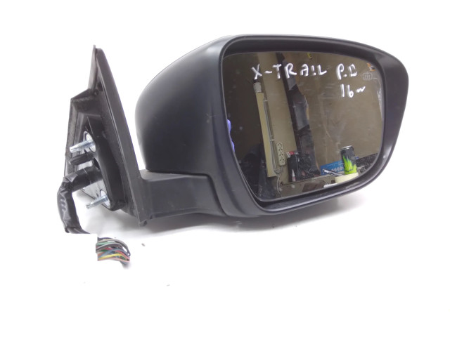 Зеркало электрическое Nissan X-Trail T32 2014 - 2021 года