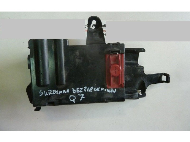 Блок предохранителей     Audi Q7 4M 