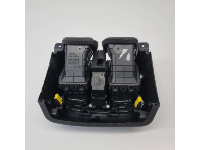 Задняя воздушная решётка