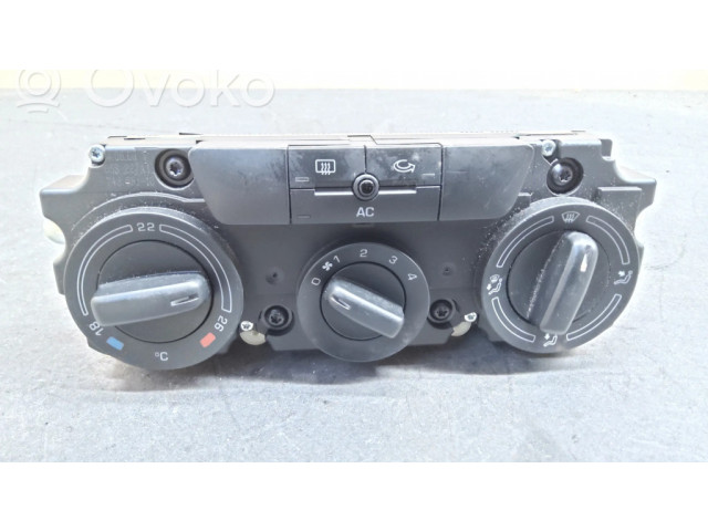 Блок управления климат-контролем 1Z0820045A, 5HB00932401 Skoda Octavia Mk2 (1Z)