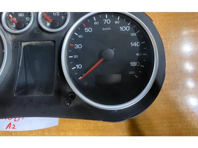 Панель приборов 88311286, 110080151 Audi A2