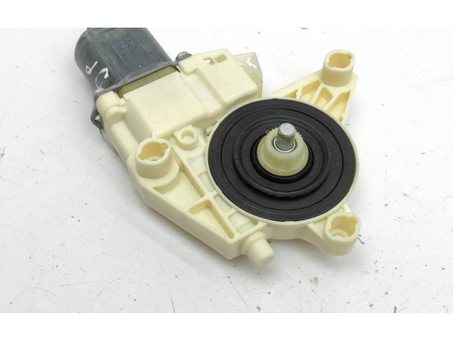 Генератор A2469065200, 933866101 Infiniti Q30