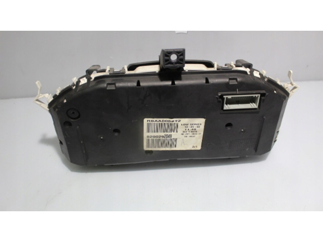 Přístrojová deska  Renault Megane II 2003 8200292049  