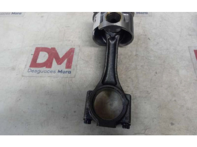 Поршень Audi A3 S3 8P