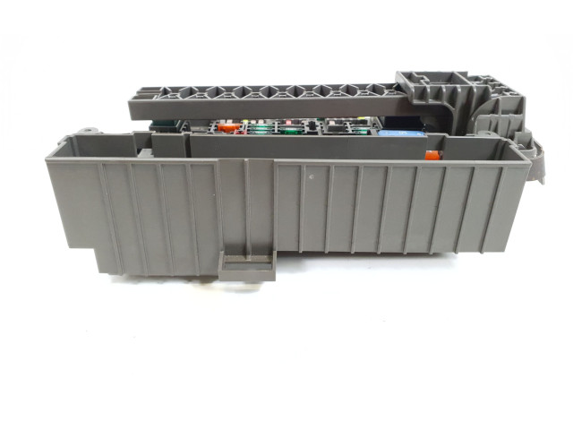 Блок предохранителей 9154971 BMW Z4 E89