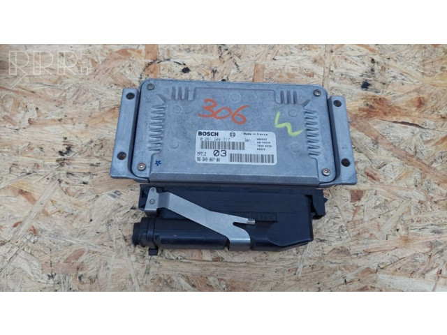 Блок управления двигателем ECU