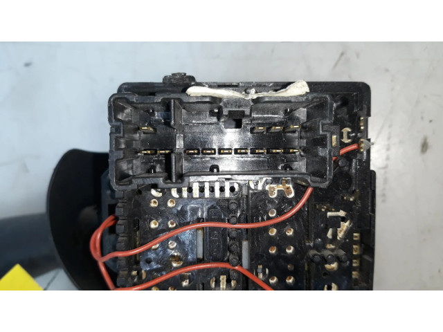 Ручка стеклоочистителей E10670223   Dacia Dokker