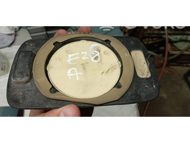 Zpětné zrcátko BMW 5 E28 1985 E10017111, 37481