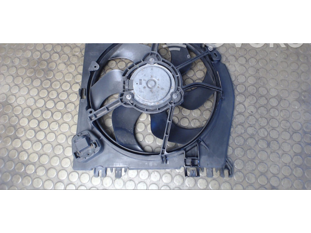Вентилятор радиатора     8200525991, 7701068310    Renault Clio III 