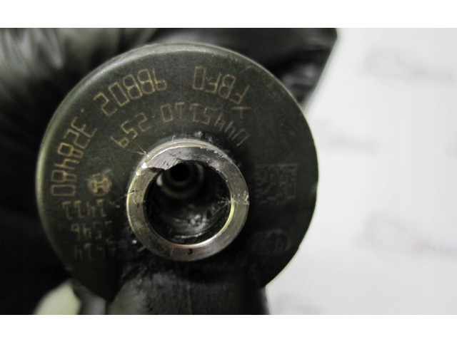 Vstřikovač 0445110259 Peugeot 5008