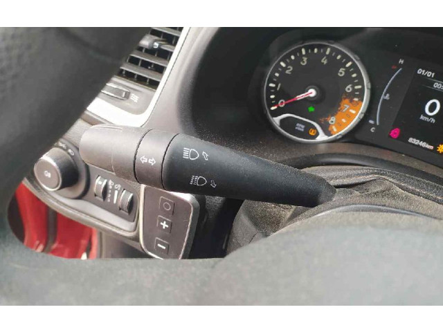 Ручка стеклоочистителей 735783036   Jeep Renegade