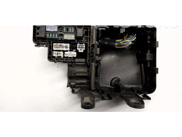   Pojistková skříňka 243817990A   Nissan Qashqai 2014