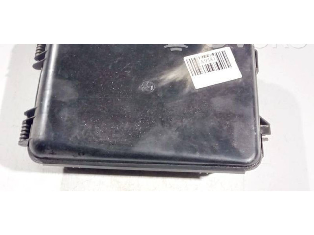 Блок предохранителей  8d0927613, 8D0927613   Audi A6 S6 C5 4B    