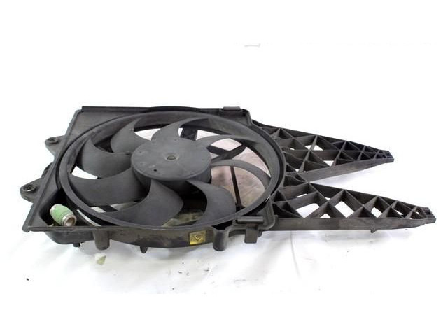 Вентилятор радиатора     51805133    Lancia Delta 