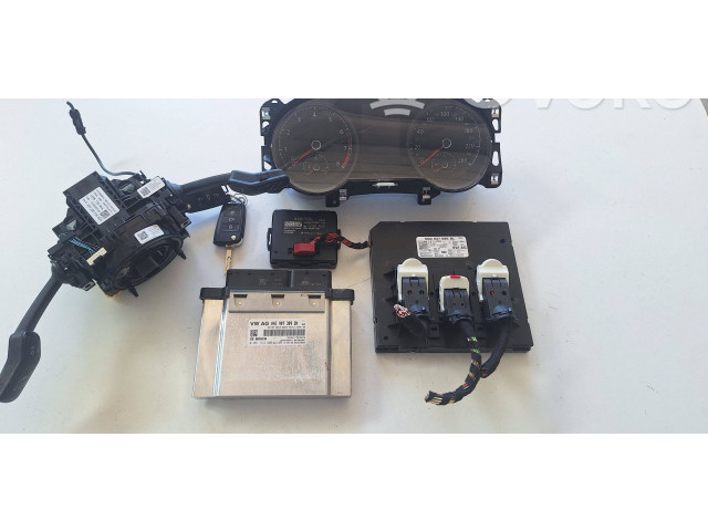 Комплект зажигания 04E907309BH, 517920740C Volkswagen Golf Sportsvan