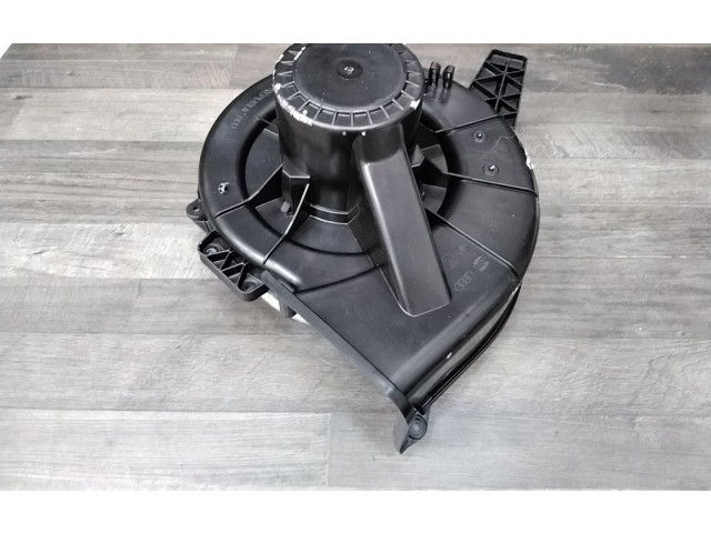 Вентилятор печки    6R1819015A   Skoda Fabia Mk3 (NJ)