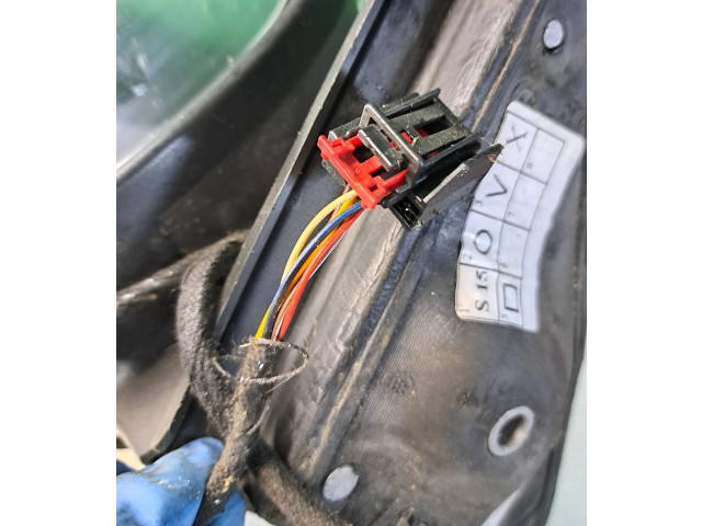 Zpětné zrcátko Volkswagen Tiguan 2008 5N2857501R