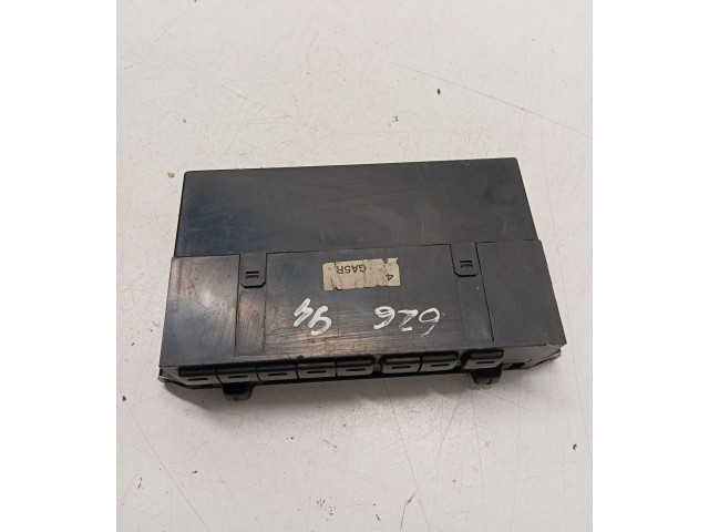 Блок управления климат-контролем Mazda 626