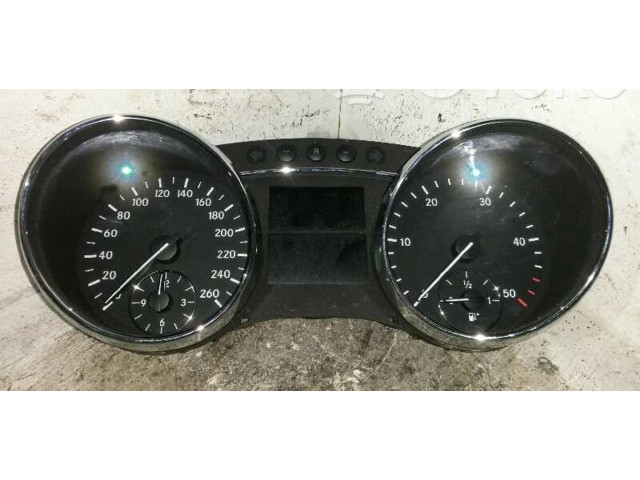 Панель приборов A2515401848, A2C5316405   Mercedes-Benz R W251       