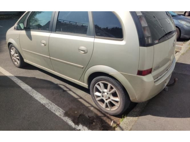 Моторчик заднего дворника 9132802 Opel Meriva A