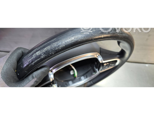 Volant Volvo XC60 2021 32288783