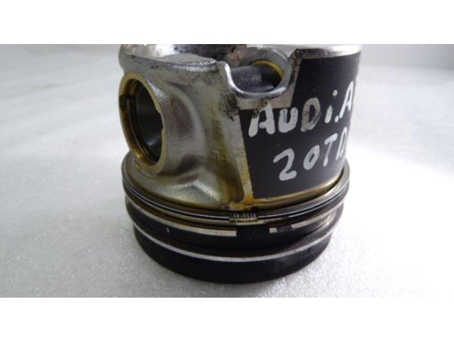  Поршень  81L150  Audi A3 S3 8V  