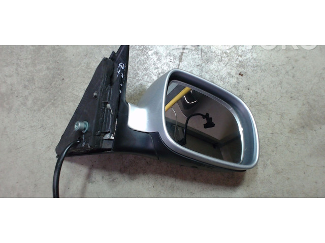 Zpětné zrcátko Volkswagen PASSAT B5.5 2001