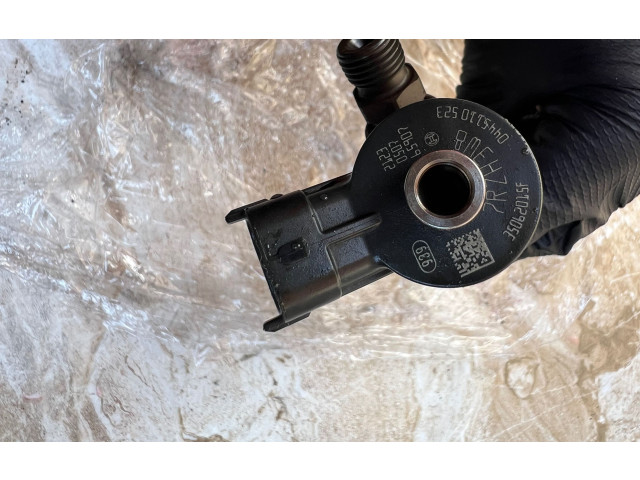 Форсунка 35062015F Maserati Levante