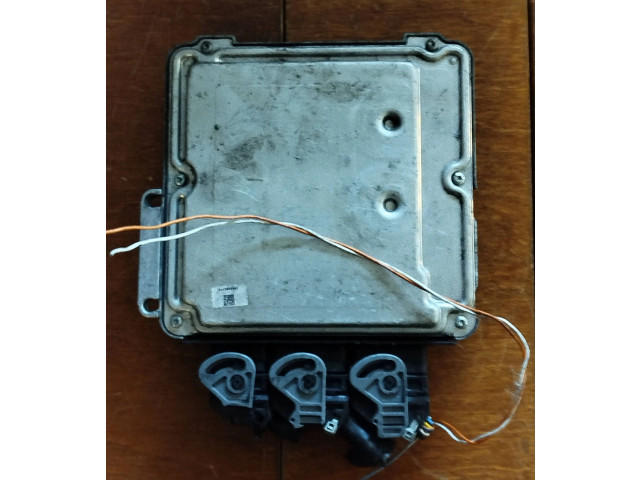 Řídící jednotka 23710jd78b, 0281013855 Nissan Qashqai 2010