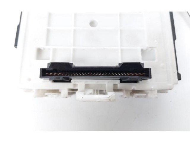 Pojistková skříňka 2353R20, 2353R20 Suzuki Swift III 2010