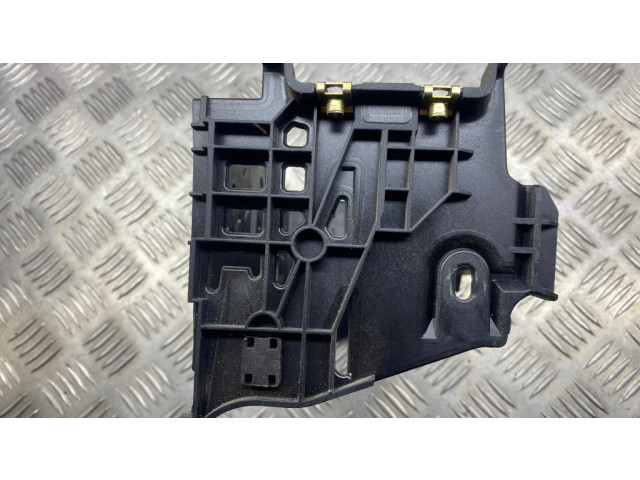 Другая деталь салона