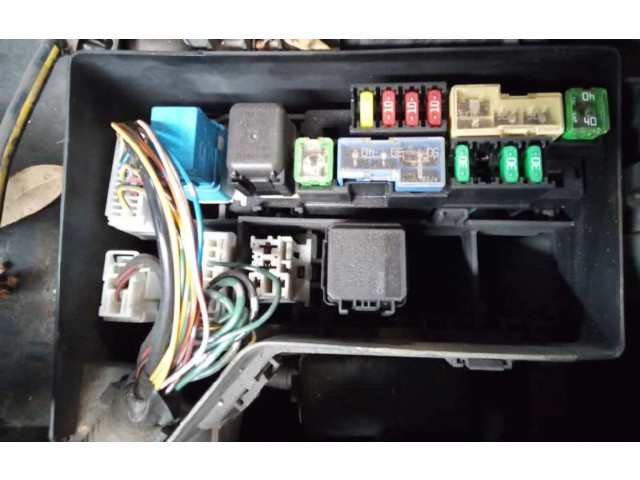 Pojistková skříňka Řídící jednotka BSM Nissan Qashqai+2 2010