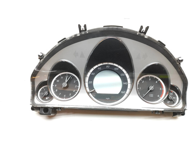 Přístrojová deska Mercedes-Benz E W212 2010 A2C53257171