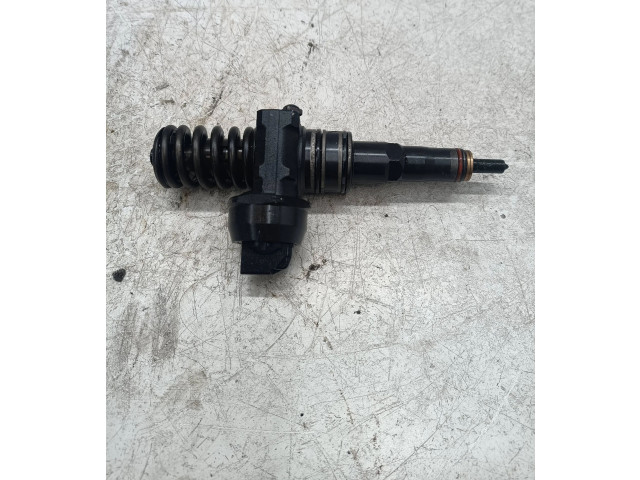 Форсунка 038130073AG Volkswagen Touran I