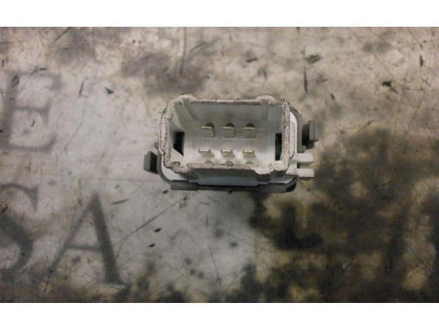 Блок управления Renault Clio III