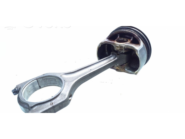 Píst 7528540, X43 BMW 1 E81 E87 pro benzínový motor 2.0 N43B20a