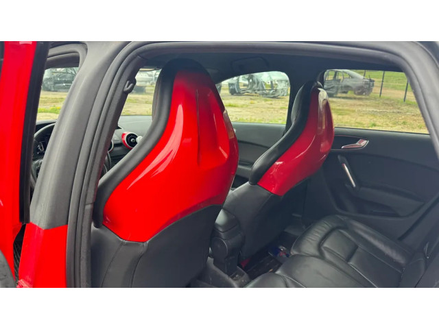 Боковая подушка безопасности 8X4880742B   Audi A1