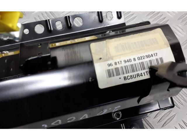 Подушка безопасности водителя 96817940   Chevrolet Captiva