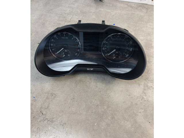 Панель приборов 5E0920970D Skoda Octavia Mk3 (5E)