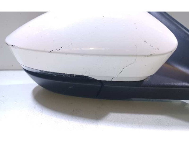 Зеркало электрическое Skoda Karoq 2017 - года