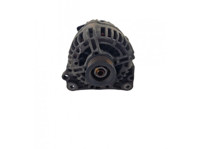 Генератор 03c903023d, 0124325128 Skoda Octavia Mk2 (1Z)
